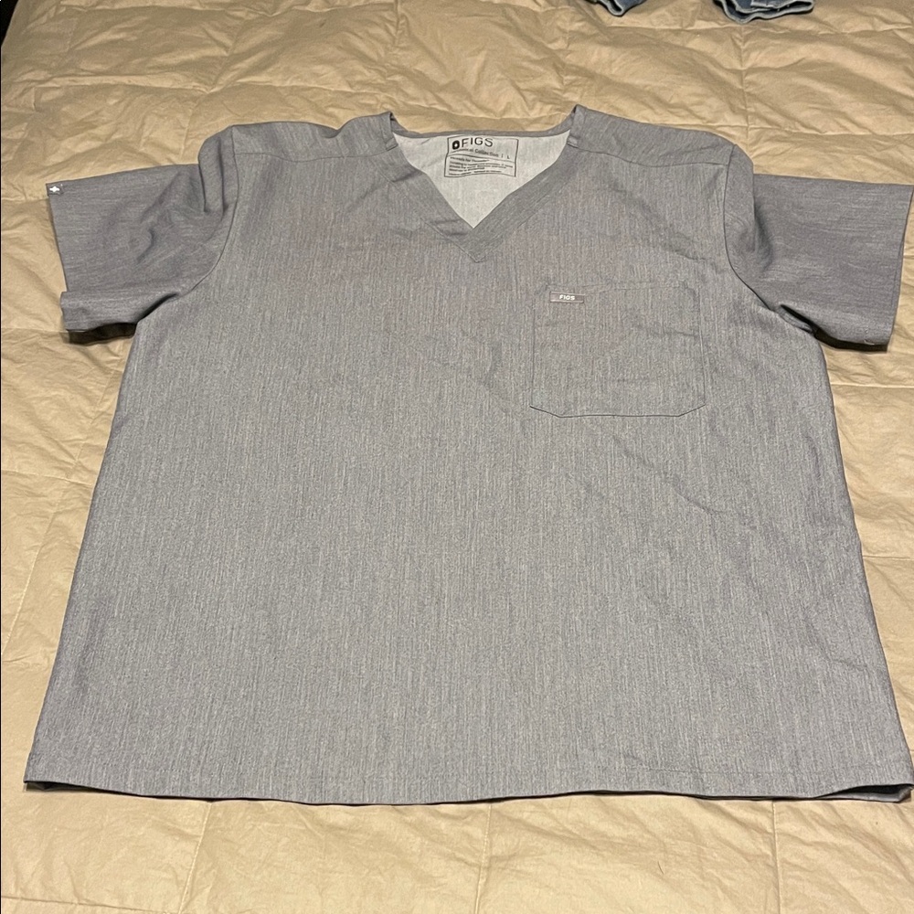 FIGS Graphite Gray Men's Scrub shirt